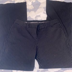 Express size 8 boot cut pant.